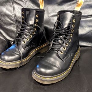 Doc Martens size 6